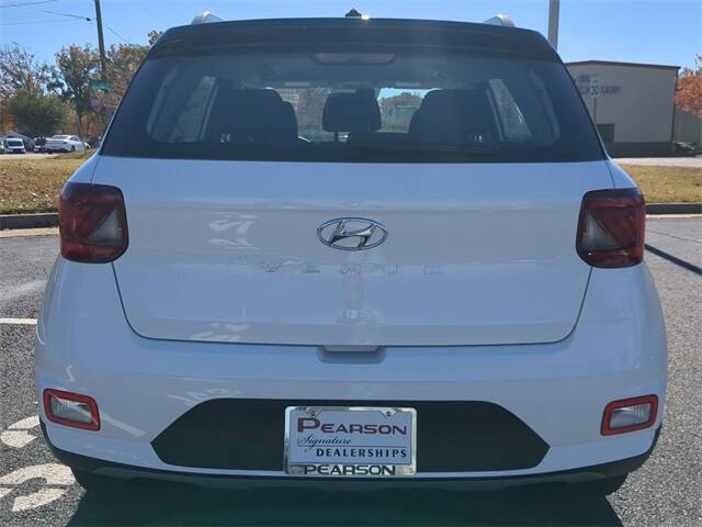 2026 Hyundai Venue SEL