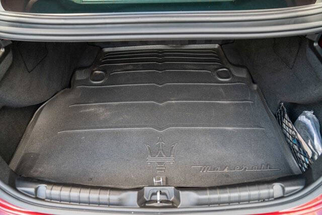 2016 Maserati Ghibli 35