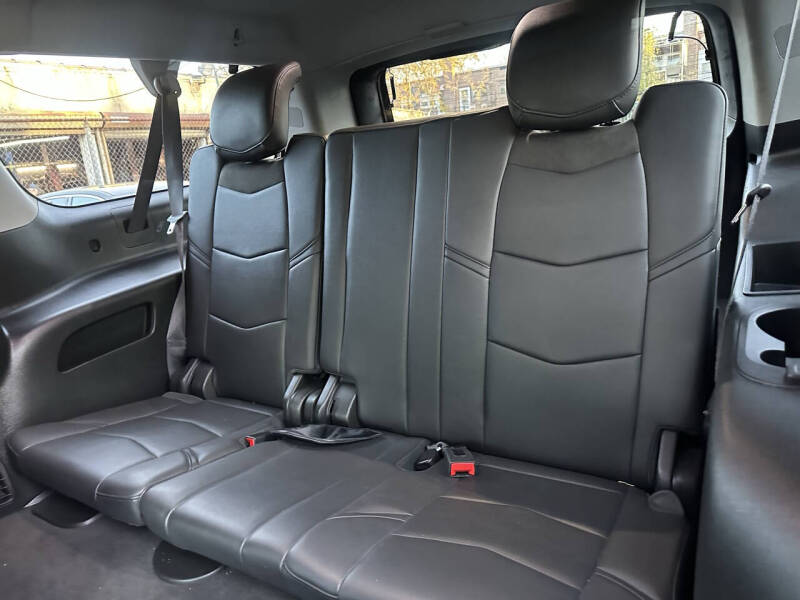 2020 Cadillac Escalade ESV Luxury