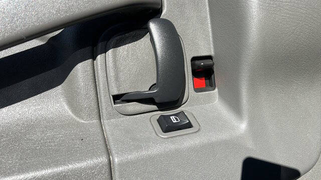 2023 Chevrolet Express 2500