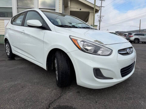 2016 Hyundai Accent SE