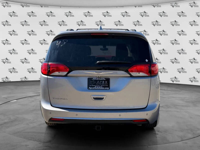 2017 Chrysler Pacifica