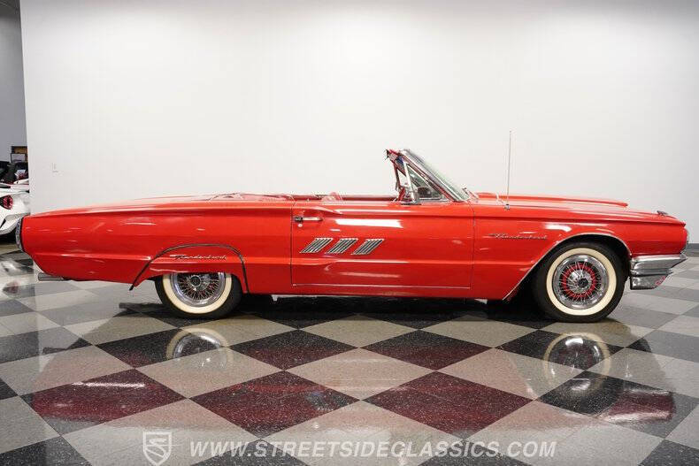 1964 Ford Thunderbird
