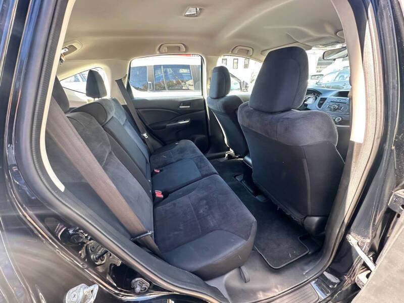 2014 Honda CR-V LX photo 8