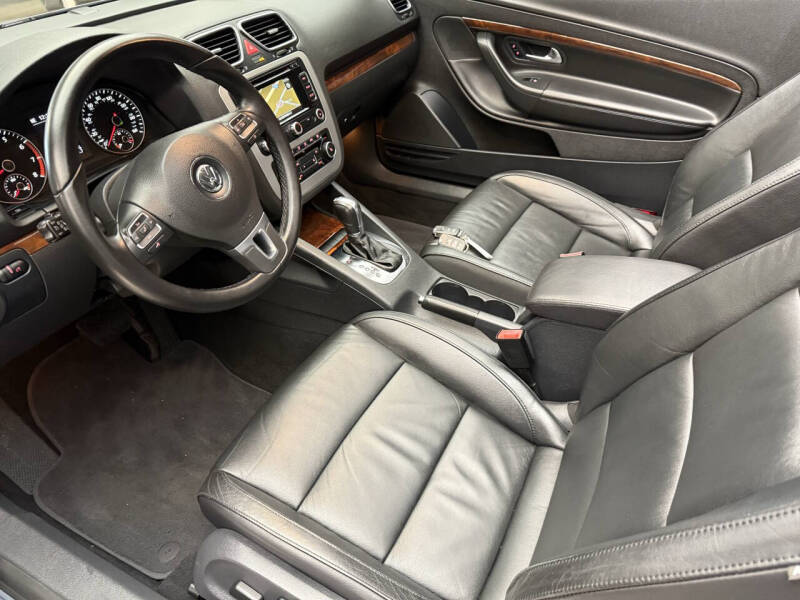 2012 Volkswagen Eos Lux SULEV