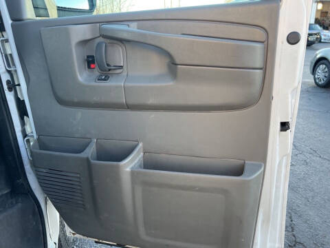 2015 Chevrolet Express 2500