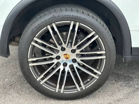 2016 Porsche Cayenne