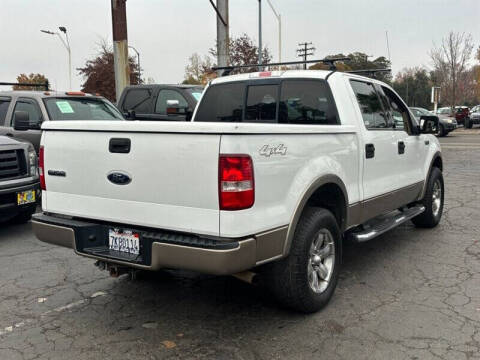 2004 Ford F-150 Lariat
