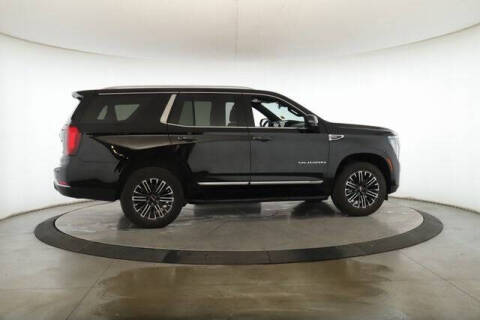 2025 GMC Yukon Elevation