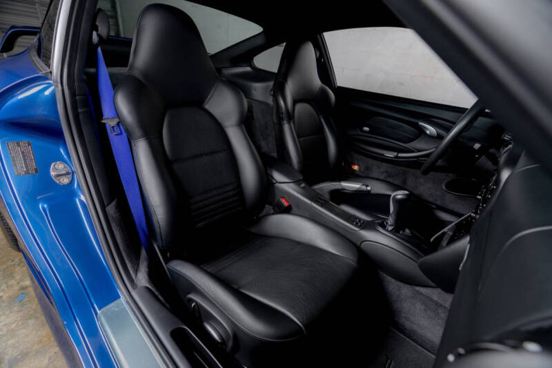 2003 Porsche 911 GT2