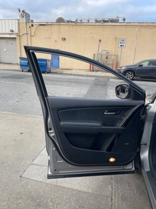 2011 Mazda CX-9 Touring