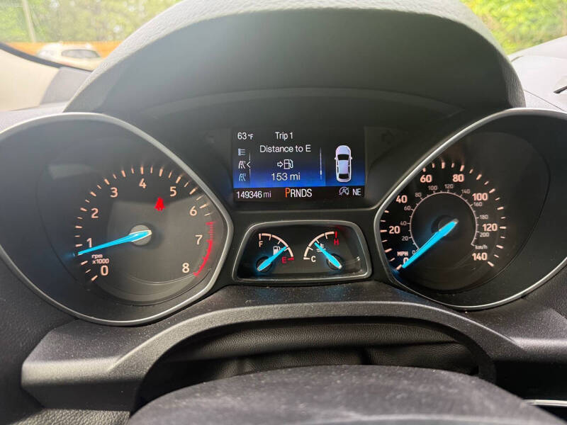 2017 Ford Escape SE