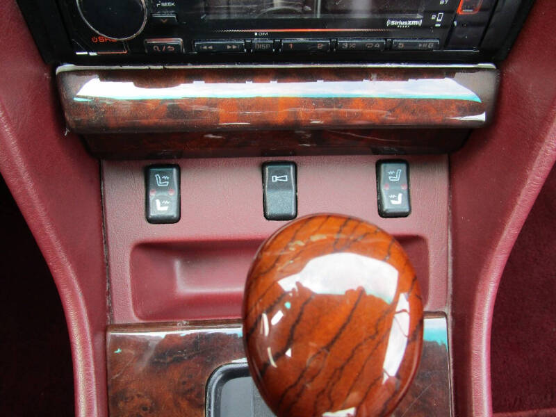 1987 Mercedes-Benz 560-Class 560 SEC