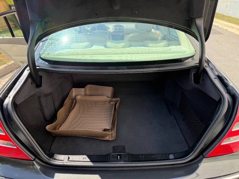 2004 Mercedes-Benz E-Class E 320