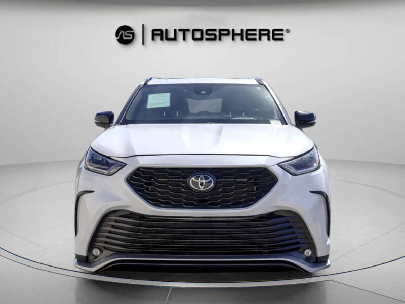 2022 Toyota Highlander XSE