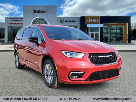 2025 Chrysler Pacifica for sale at Betten Baker Chrysler Dodge Jeep Ram in Lowell MI