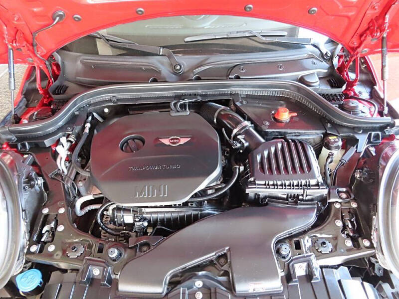2017 MINI Hardtop 4 Door Cooper