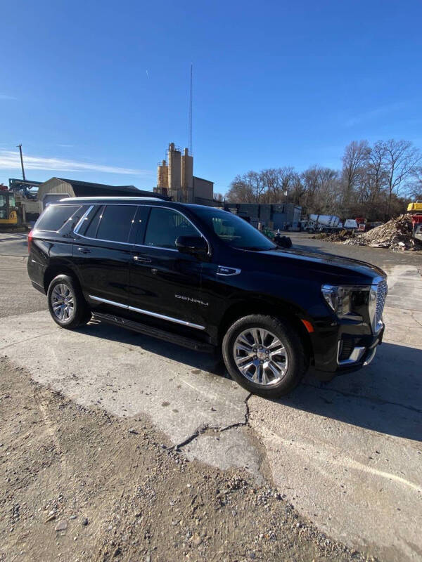 2023 GMC Yukon Denali photo 5