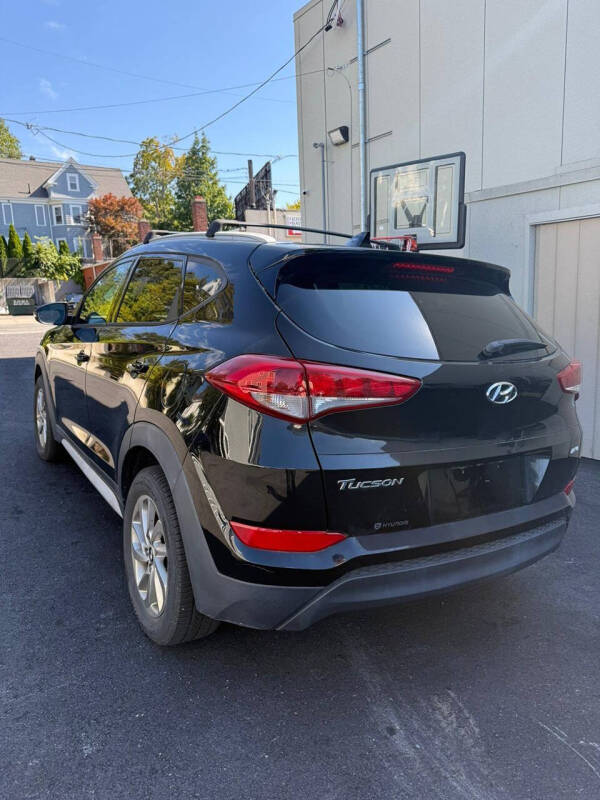 2017 Hyundai Tucson SE Plus