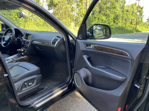 2016 Audi Q5 2.0T quattro Premium Plus