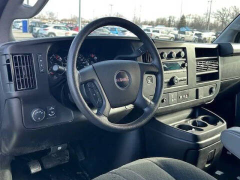 2023 GMC Savana 2500