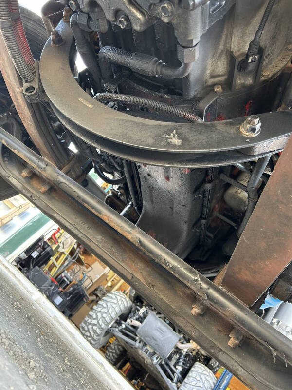 2017 Freightliner M2106 Truck