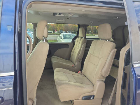 2014 Chrysler Town and Country Touring