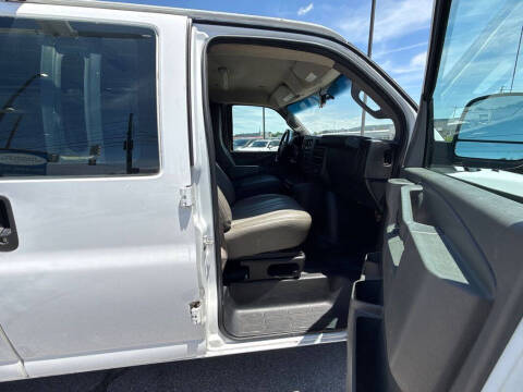 2020 Chevrolet Express 2500