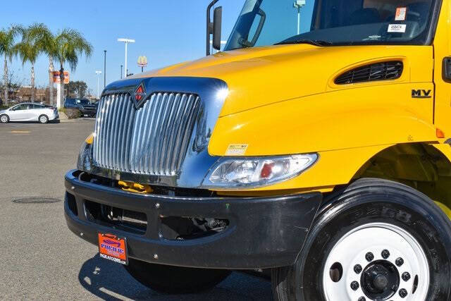 2020 International MV607