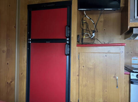 2018 Gulf Stream Coach, Inc 19RBS