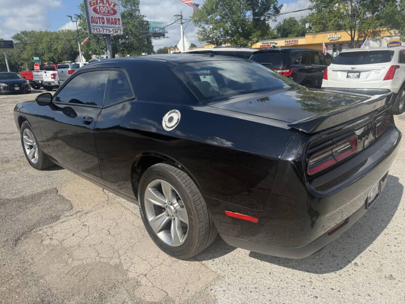 2019 Dodge Challenger SXT