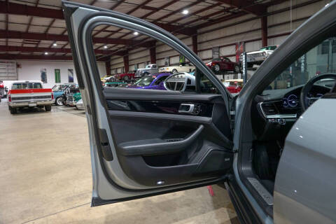 2018 Porsche Panamera 4S