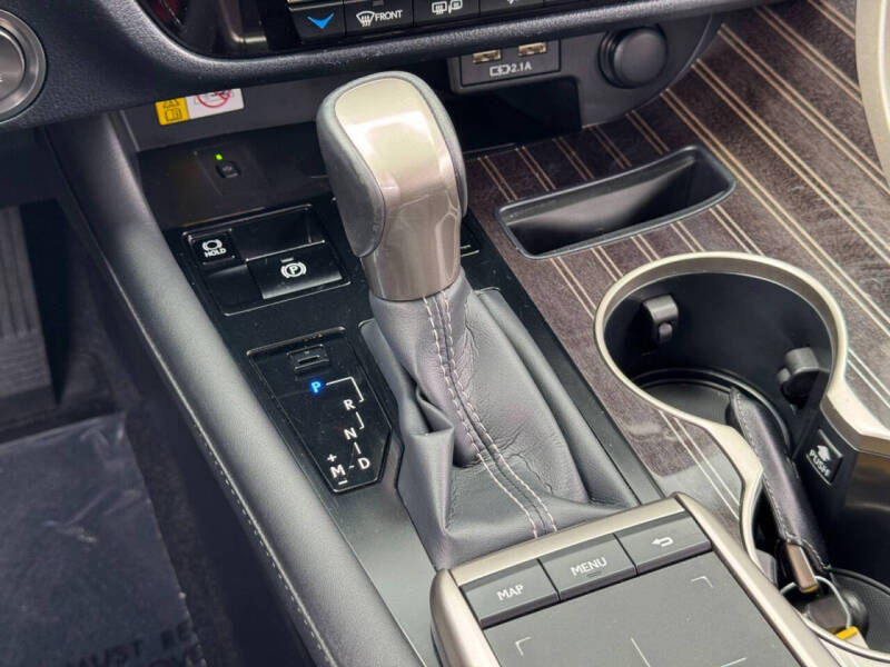 2021 Lexus RX 350L Luxury