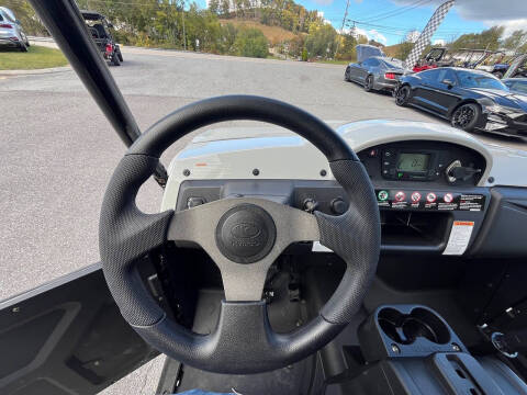 2025 Kymco UXV 700i LE EPS