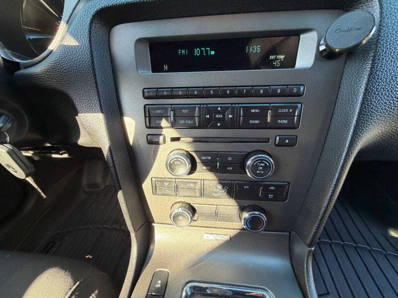 2014 Ford Mustang V6