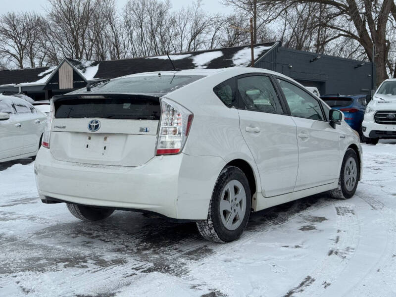 2011 Toyota Prius Two