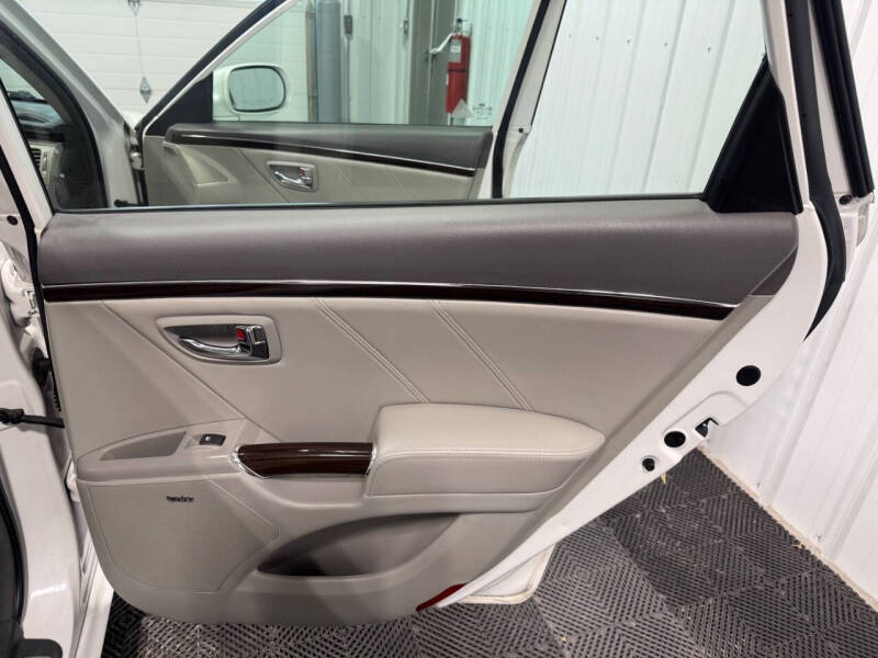 2010 Hyundai Azera Limited