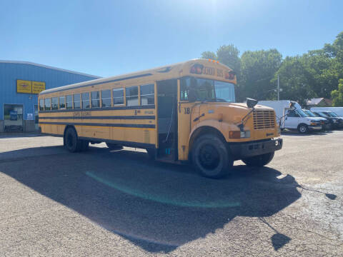 2001 International 3800