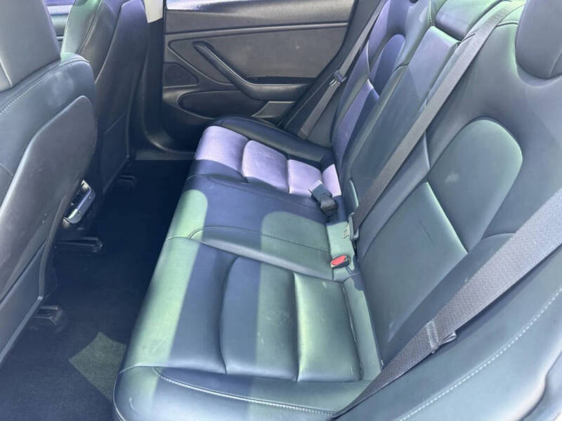 2019 Tesla Model 3 Standard Range Plus