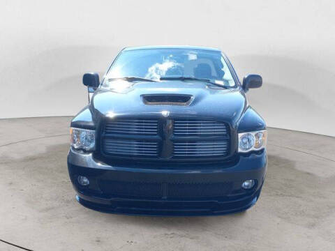 2004 Dodge Ram 1500 SRT-10