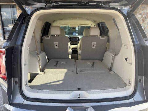 2020 GMC Acadia Denali