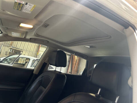 2013 Nissan Rogue SV w/SL Package