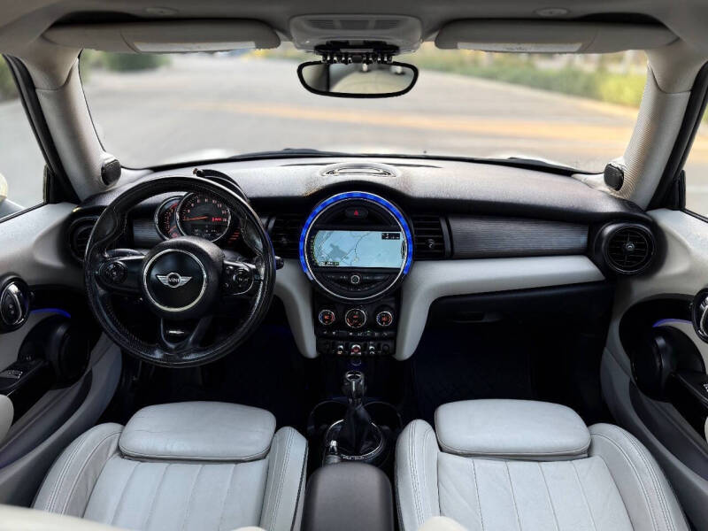 2014 MINI Hardtop Cooper