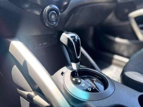 2013 Hyundai Veloster Turbo