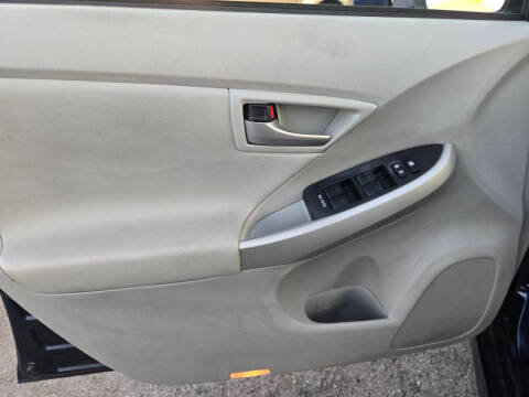 2013 Toyota Prius Three