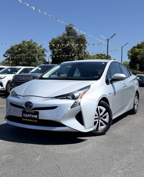 2018 Toyota Prius Two