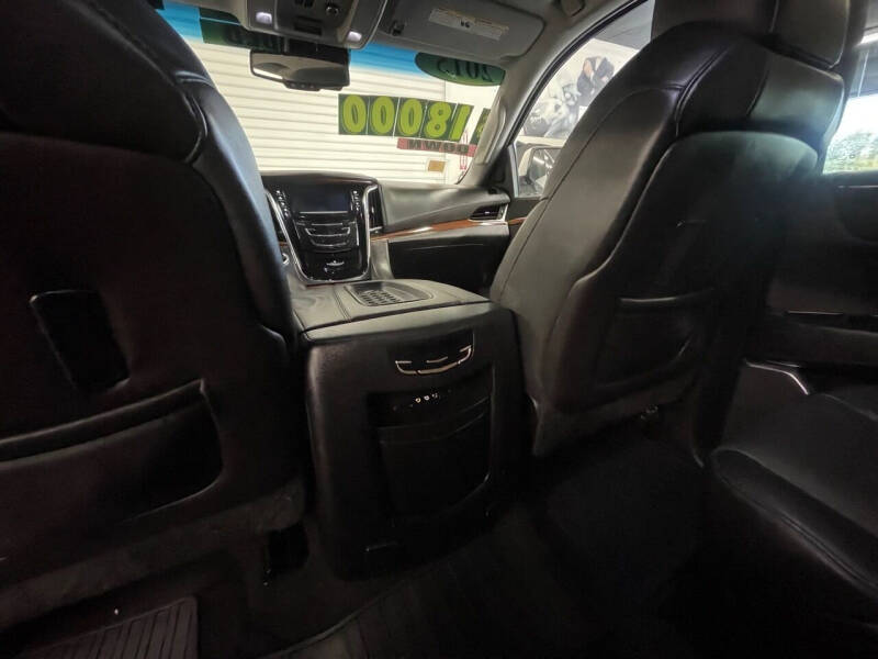 2015 Cadillac Escalade Premium