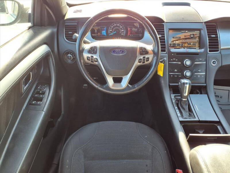 2013 Ford Taurus SEL