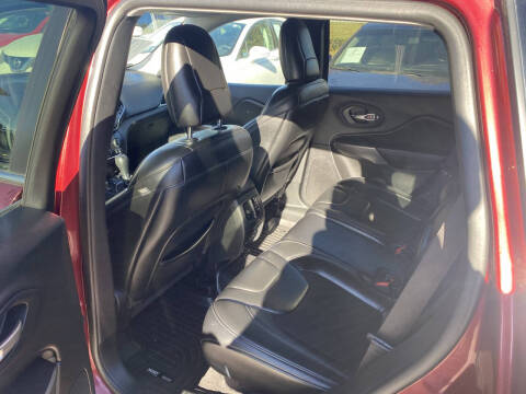 2019 Jeep Cherokee Latitude Plus