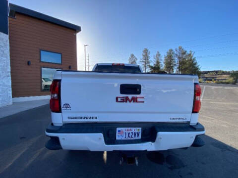 2016 GMC Sierra 2500HD Denali